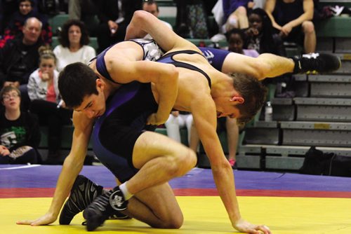 Canstar Community News Evan Gobeil (left) works to find a hold on his opponent. (JORDAN THOMPSON)