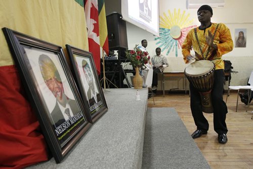 December 15, 2013 - 131215  -  Evans Coffie performs at an event celebrating the life of Nelson Mandela at the Ethiopian Cultural Centre Sunday, December 15, 2013. John Woods / Winnipeg Free Press