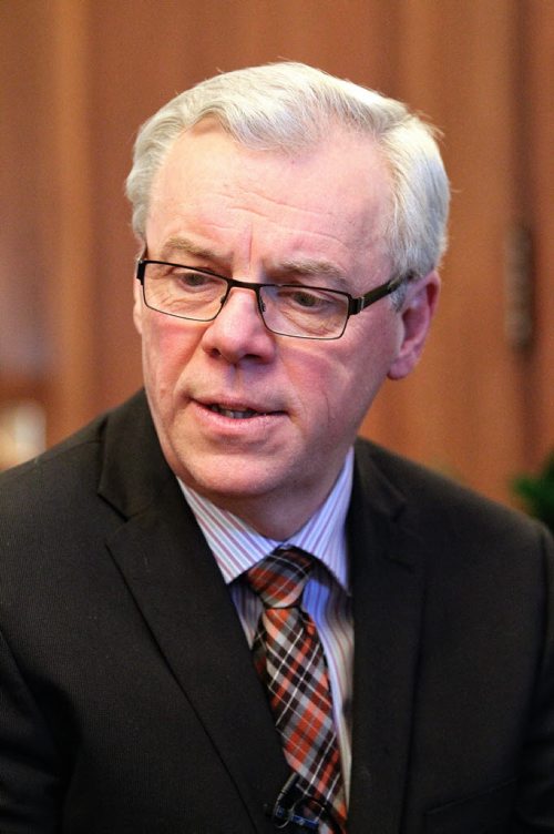 Premier Greg Selinger during his year end interview with the Winnipeg Free Press. 131219 - December 19, 2013 MIKE DEAL / WINNIPEG FREE PRESS