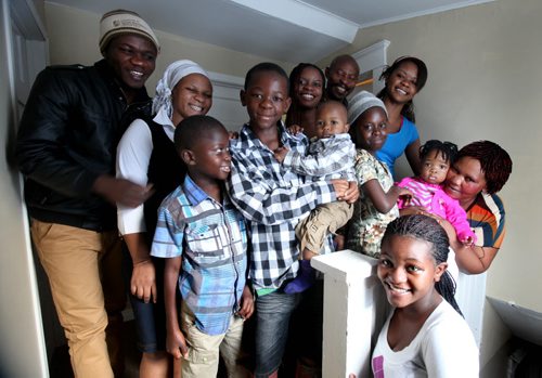 Pix of family of 12 Congolese refugees who just arrived Dec 10th in to Winnipeg See Carol Sanders story.  Jan 01 2014 Ruth Bonneville / Winnipeg Free Press
