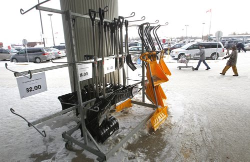 Shovels on display for shoppers entering the Superstore on McPhillips St.    For intern story on hot selling items during recent cold snap and snow fall.    Wayne Glowacki / Winnipeg Free Press Jan.9  2014
