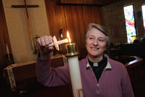 Reverend Lynne Hutchison the pastor at St. Luke's Zion Lutheran Church is leading an evening prayer service with singing and candle-lighting on Tuesday, January 21st as part of International week of prayer for Christian unity.  140114 - January 14, 2014 MIKE DEAL / WINNIPEG FREE PRESS