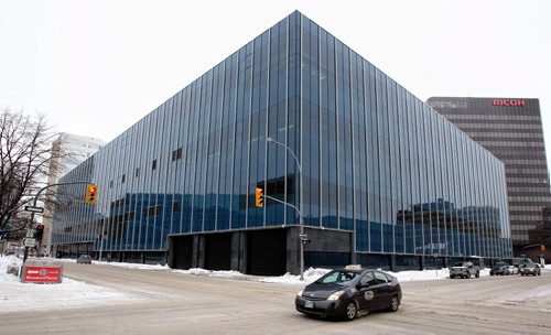 The Southwest corner of the newly renovated PSB building at Smith Street and St. Mary Avenue, formerly the Canada Post offices and now the Headquarters for the Winnipeg Police Service. 140114 - January 14, 2014 MIKE DEAL / WINNIPEG FREE PRESS