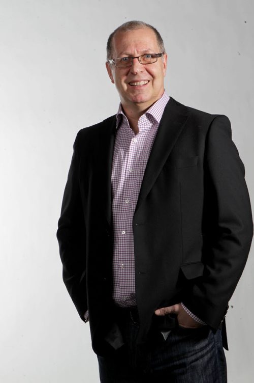 Studio portraits of Winnipeg Free Press Sports Editor Steve Lyons.  Jan 15,, 2014 Ruth Bonneville / Winnipeg Free Press