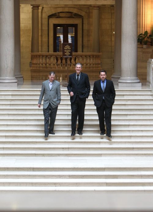 Manitoba PC leader Brian Pallister and  the two new MLA's  Shannon Martin (left) and Doyle Piwniuk make their way down the steps of the Leg Wednesday morning.  Jan 29,, 2014 Ruth Bonneville / Winnipeg Free Press