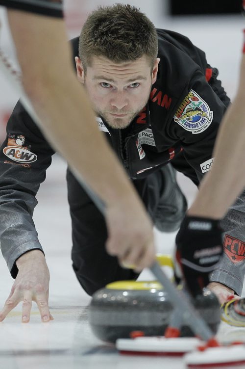 February 1, 2014 - 140201  -  Mike McEwen-Fort Rouge curls against Jeff Stoughton-Charleswood  in the at the Safeway Championships in Winnipeg Saturday, February 1, 2014. John Woods / Winnipeg Free Press