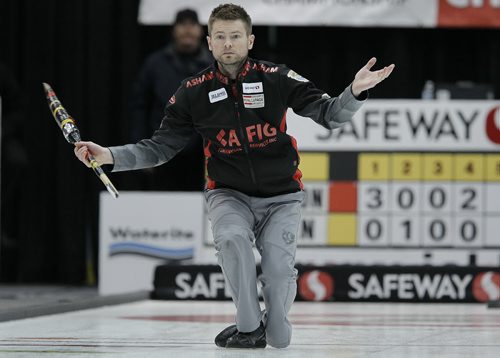 February 2, 2014 - 140202  -  Mike McEwen-Fort Rouge reacts after missing a shot against Jeff Stoughton-Charleswood in the final of the Safeway Championships in Winnipeg Sunday, February 2, 2014. John Woods / Winnipeg Free Press