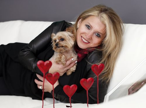 Lianne Tregobov  with her dog Harley  for Valentines Doug Spiers Col.  on new relationships  that include pets . ( camelot ) FEB. 7 2014 / KEN GIGLIOTTI / WINNIPEG FREE PRESS