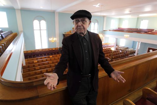 Ashkenazi Synagogue 297 Burrows Avenue. Saul Spitz takes care of the place and is in his 80's. BORIS MINKEVICH / WINNIPEG FREE PRESS  Feb. 10, 2014