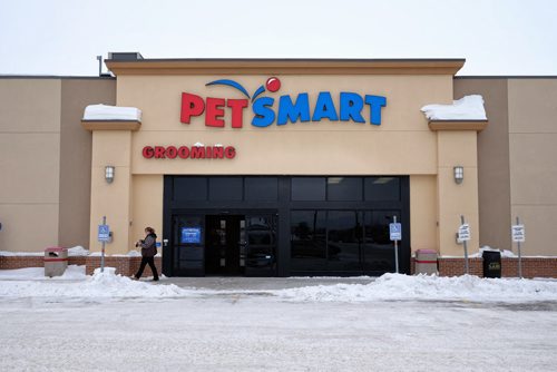 The new PetSmart at McPhillips and Leila. 140212 - February 12, 2014 MIKE DEAL / WINNIPEG FREE PRESS