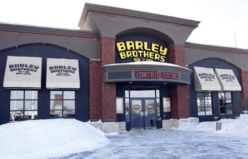 For Restaurant Review of the Barley Brothers on Empress St.  Marion Warhaft story Wayne Glowacki / Winnipeg Free Press Feb. 14   2014
