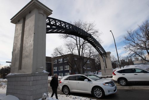 Mouth of Corydon Ave from confusion corner  See Bartley Kives story- Mar 04, 2014   (JOE BRYKSA / WINNIPEG FREE PRESS)