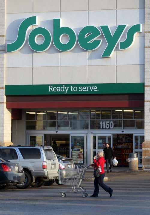 Grocery Store Wars See story.  March 13, 2014 - (Phil Hossack / Winnipeg Free Press)