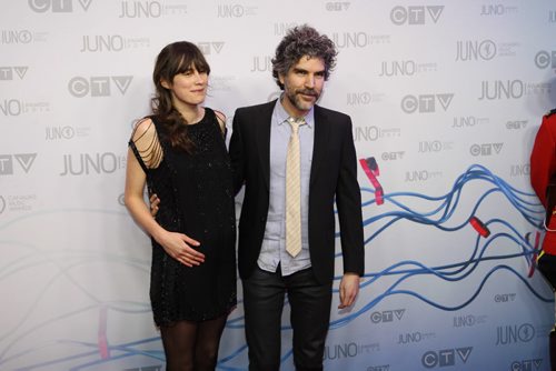 Hayden and guest arrive on the red carpet at Junos 2014 at MTS Centre. (Joe Bryksa/ Winnipeg Free Press)