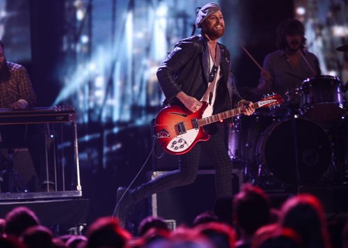 Matt Mays performs at the 2014 Juno Awards. (Joe Bryksa/ Winnipeg Free Press)