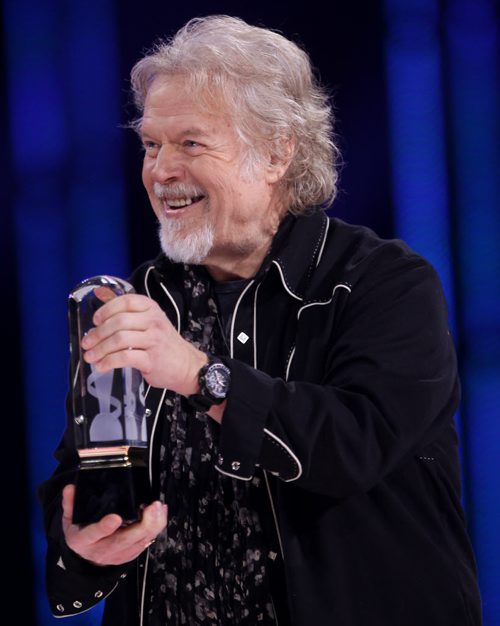 Randy Bachman inducted into the Canadian Music Hall of Fame at the  2014 Juno Awards in his hometown Winnipeg. (Joe Bryksa/ Winnipeg Free Press)