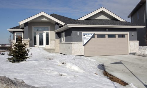 Homes The house at  39 Borealis Bay in Sage Creek. Todd Lewys story Wayne Glowacki / Winnipeg Free Press April 8   2014