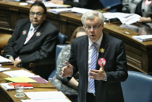 Premier Greg Selinger talks during question period at the Manitoba Legislature Wednesday afternoon. 140409 - Wednesday April 09, 2014 Mike Deal / Winnipeg Free Press