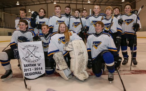 The Stonewall Blues hockey team receive their championship banner in Stonewall on Thursday, April 10, 2014. (Photo by Crystal Schick/Winnipeg Free Press/Winnipeg Free Press)