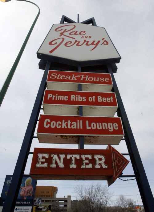 Restaurant Review. Rae and Jerry's Steak House. Marion Warhaft  story Wayne Glowacki / Winnipeg Free Press April 14   2014