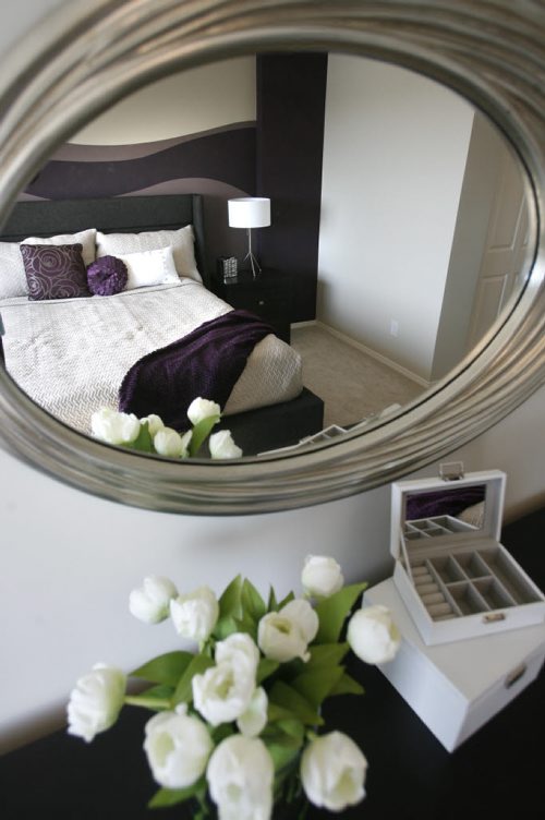 Homes. A condo at 5 Casselman Crescent, in the Randall Homes new condo development in Oak Bluff West, Oakwood Estates. The mirror in the master bedroom. Todd Lewys story. Wayne Glowacki / Winnipeg Free Press April 16   2014