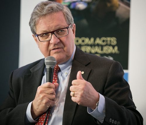 Dr. Lloyd Axworthy, University of Winnipeg President, speaks at the Winnipeg Free Press News Caf¾© on Tuesday afternoon about his fact-finding mission to Ukraine. 140422 - Tuesday, April 22, 2014 - (Melissa Tait / Winnipeg Free Press)