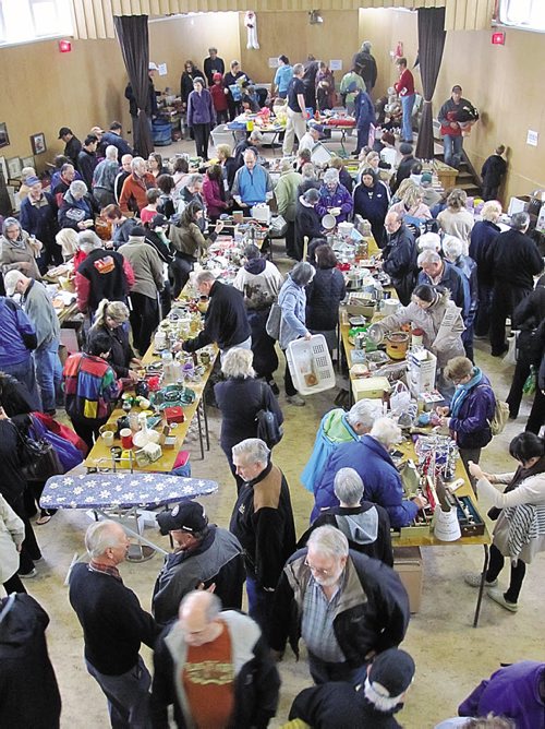 Canstar Community News (16/04/2014)-Fort Garry United Church is holding their annual "garage sale" on Sat. May 3 2014.  Doors open at 9 am and we go until 3 pm. (STEPHCROSIER/CANSTARNEWS)