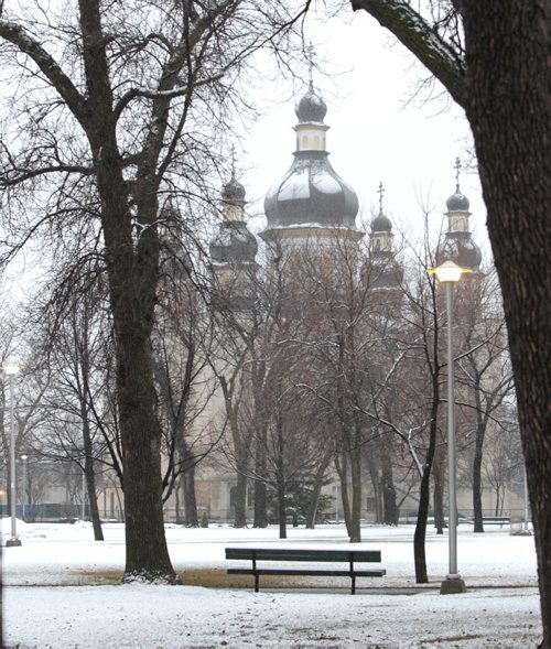 Snow scene in St. John's Park near Holy Trinity Cathedral Friday morning.  Wayne Glowacki / Winnipeg Free Press April 25   2014