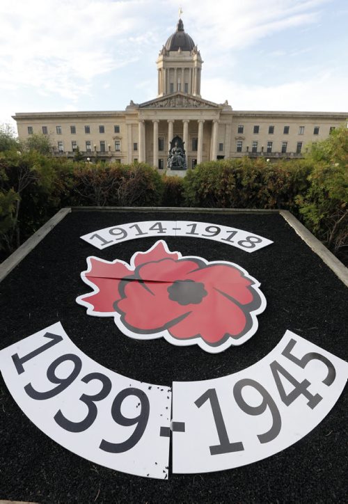 The Manitoba Legislature grounds displays  tribute to the 100 Anniversary of start of WW1 and 70th anniversary of D-Day landings WW2May 30 2014 / KEN GIGLIOTTI / WINNIPEG FREE PRESS