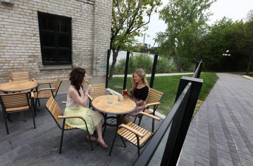 Waterfront Drive.     Photos of new patio and eatery Cibo next to Stephen Juba Park for Feature story on Waterfront Blvd.  May 31, 2014 Ruth Bonneville / Winnipeg Free Press