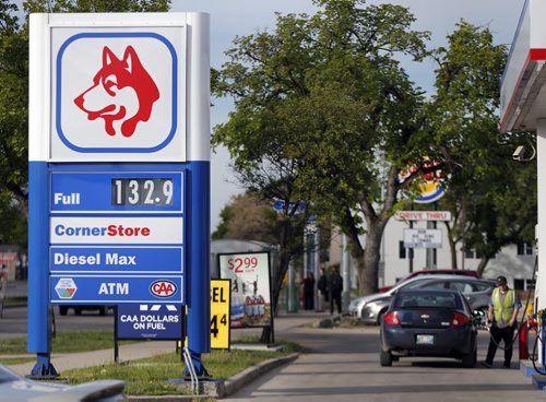 Stdup LOCAL . Gas price spike , the price of gas inside the city  have jumped from 124.9 to 132.9 over night . June 10 2014 / KEN GIGLIOTTI / WINNIPEG FREE PRESS
