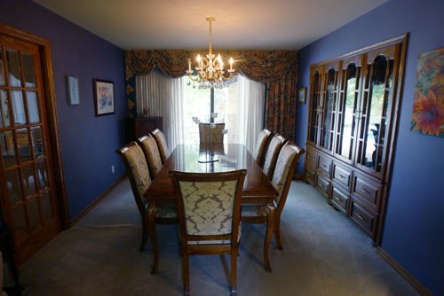 91 Shier Drive in Charleswood-Dinning Room-  See Todd Lewys story- June 10, 2014   (JOE BRYKSA / WINNIPEG FREE PRESS)