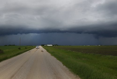 A Prairie thunderstorm from the west heads towards Stony Mountain, Manitoba Friday afternoon - Standup photo- June 20, 2014   (JOE BRYKSA / WINNIPEG FREE PRESS)