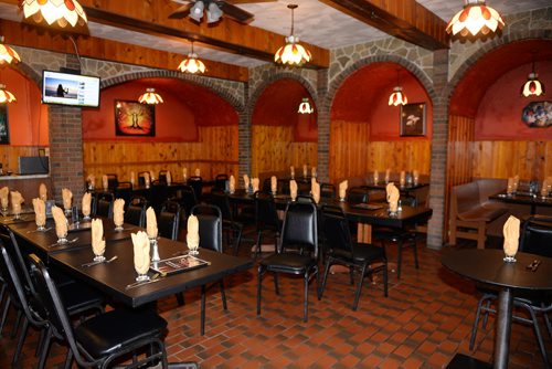Dining room at Karahi of India restaurant. Sarah Taylor / Winnipeg Free Press