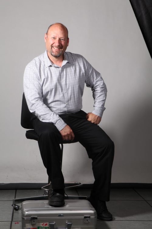 Portraits of  Free Press Breaking News Editor Jason Bell June 26, 2014 Ruth Bonneville / Winnipeg Free Press