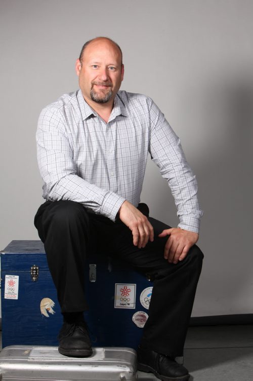 Portraits of  Free Press Breaking News Editor Jason Bell June 26, 2014 Ruth Bonneville / Winnipeg Free Press