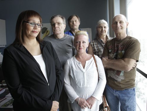 A group of Hepatitis C sufferers who are wanting coverage for an expensive new drug that has recently come on the market are Tina Lussier in centre and from left are Jacquie Maytwayashing, Robert Walker, Bert Vledder, Heike DeGraff and Brad Mastervick.     Larry Kusch story Wayne Glowacki / Winnipeg Free Press June 26 2014