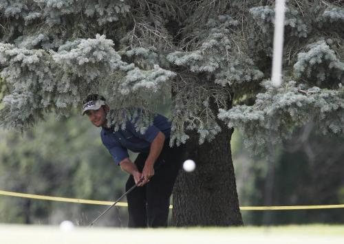 John Woods / Winnipeg Free Press / July 15/07- 070715  - Derek Gillespie hits out of the trees on hole 9.  Gillespie made a charge for the title on the final day.  Mike Mezei from Lethbridge won the 2007 Free Press Manitoba Classic Sunday July 15/07 at Pine Ridge Golf Club.