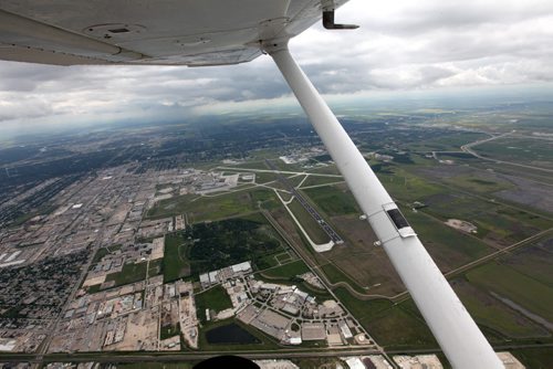 Arial photo's of James Armstrong Richardson International Airport, west Winnipeg. July 09, 2014 Ruth Bonneville / Winnipeg Free Press