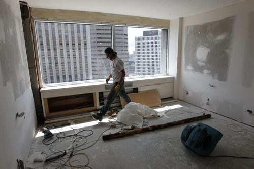 The Fairmont Winnipeg is undergoing renovation of three of its floors; 17,18 and 19. The renovation is expected to be finished by the end of September. 140713 - Sunday, July 13, 2014 -  (MIKE DEAL / WINNIPEG FREE PRESS)