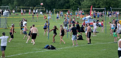 The Super-Spike volleyball tournament at Maple Grove Rugby Park, Friday, July 18, 2014. (TREVOR HAGAN/WINNIPEG FREE PRESS)