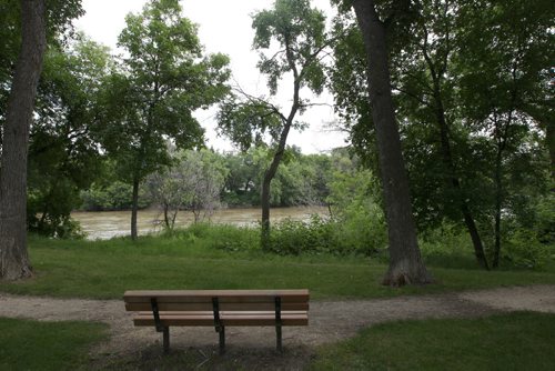 Munson Park (Wellington Crescent, Winnipeg).-See Alexander Paul Story- July 24, 2014   (JOE BRYKSA / WINNIPEG FREE PRESS)