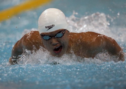 Ray Yang of the Etobicoke Swim Club during his  13 yr old boys 200 m fly final at the 2014 Canadian Age Group Championships at Pan Am Pool in Winnipeg -For sports slideshow- July 25, 2014   (JOE BRYKSA / WINNIPEG FREE PRESS)