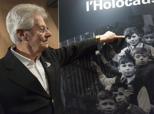 Holocaust survivor Sigi Wassermann shared his story at the Human Rights Museum on Wednesday. Wassermann was six years old when his parents sent him to Great Britain to escape the genocide. Sarah Taylor / Winnipeg Free Press August 13, 2014