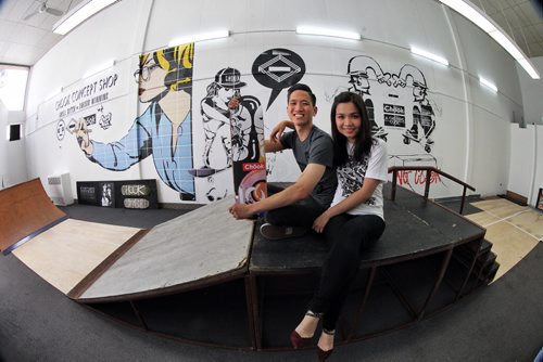 Artist Jonathan Seah and Hannah Chau have opened a Pop-Up store at the corner of Graham Avenue and Vaughn Street called Chook Clothing Company. The urban youth store at 438 Graham which will be open until September 22 features a skateboard ramp and will sell t-shirts and other merchandise and hold gallery events.  140814 August 14, 2014 Mike Deal / Winnipeg Free Press