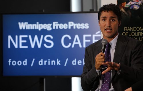 Liberal Party Leader, Justin Trudeau speaks at the Winnipeg Free Press News Cafe, Friday, August 15, 2014. (TREVOR HAGAN/WINNIPEG FREE PRESS)