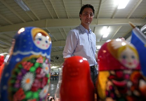 Liberal Party of Canada, Justin Trudeau, behind Ukrainian Nesting Dolls at the Spirit of Ukraine Folklorama Pavillion, Friday, August 15, 2014. (TREVOR HAGAN/WINNIPEG FREE PRESS)