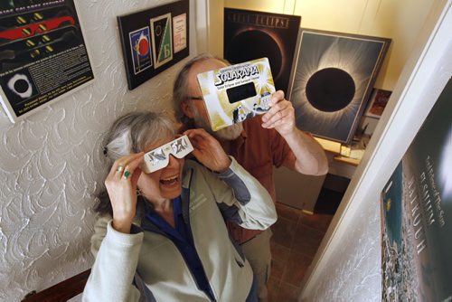 RUTH.BONNEVILLE@FREEPRESS.MB.CA Ruth Bonneville, Winnipeg Free Press Dec 28 2009 Local, Judy and Jay Anderson are looking forward to seeing their 22nd solar eclipse in Kenya Africa next month.  See story.