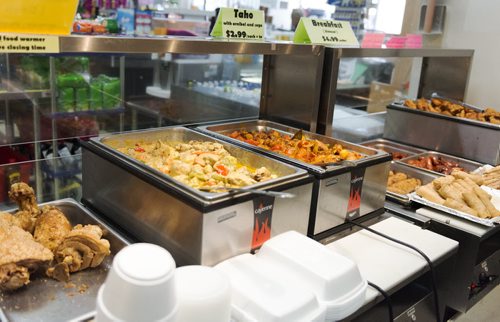 Buffet table at Tindahan Food Market, 906 Sargent Avenue. Sarah Taylor / Winnipeg Free Press August 26, 2014 Restaurant review
