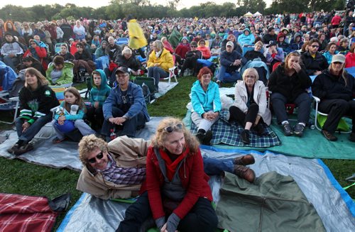 Fans at the  Blue Rodeo and Spirit of the West concert at the Assiniboine Park Friday night in WinnipegStandup Photo- Sept 05, 2014   (JOE BRYKSA / WINNIPEG FREE PRESS)